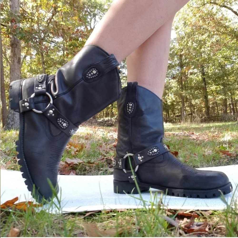 Roper Women’s Woody Rhinestone Harness Boots, Black, Size 9.5.